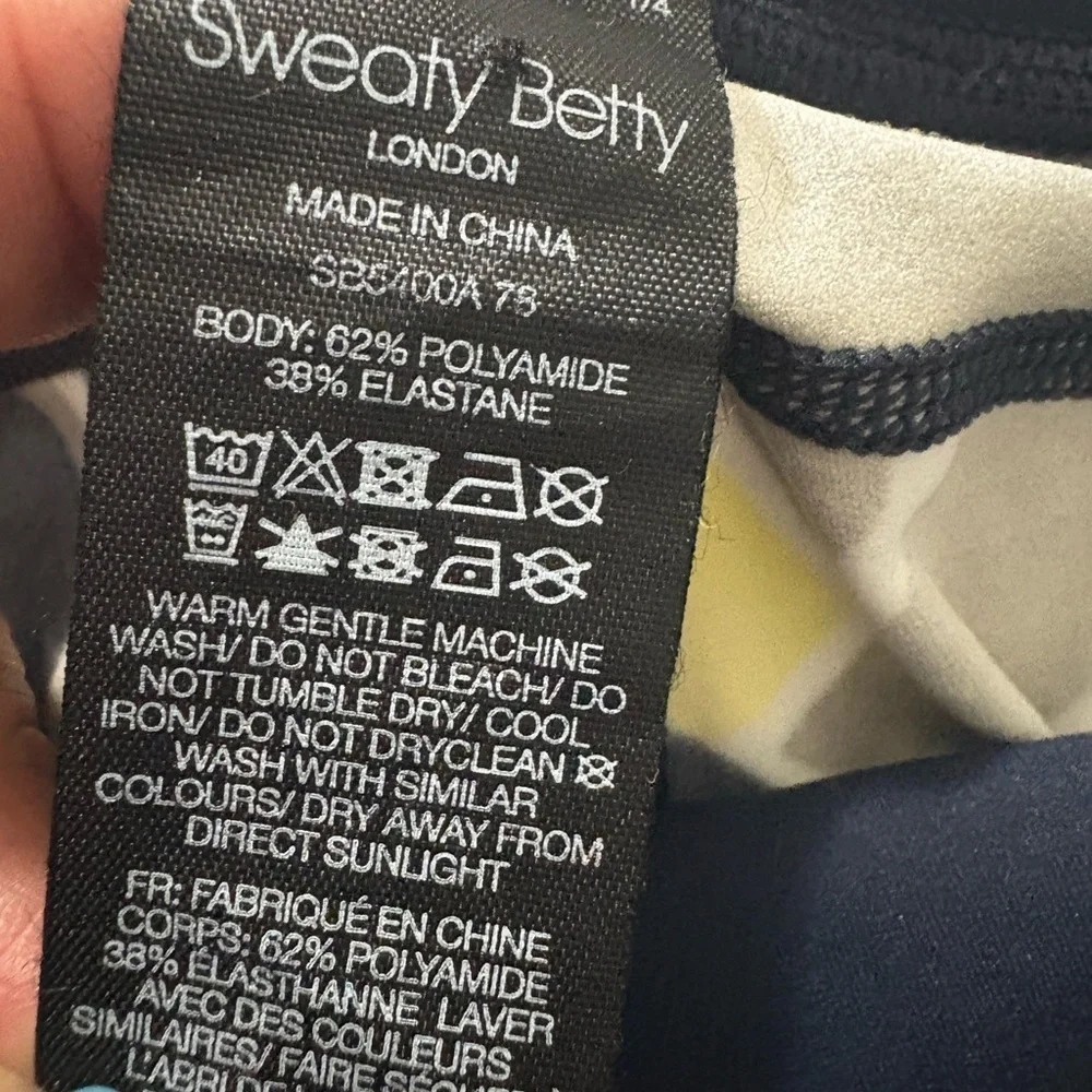 Sweaty Betty Power 7/8 Leggings in Green Paper Leaf Print. Nice Soft, Thick.